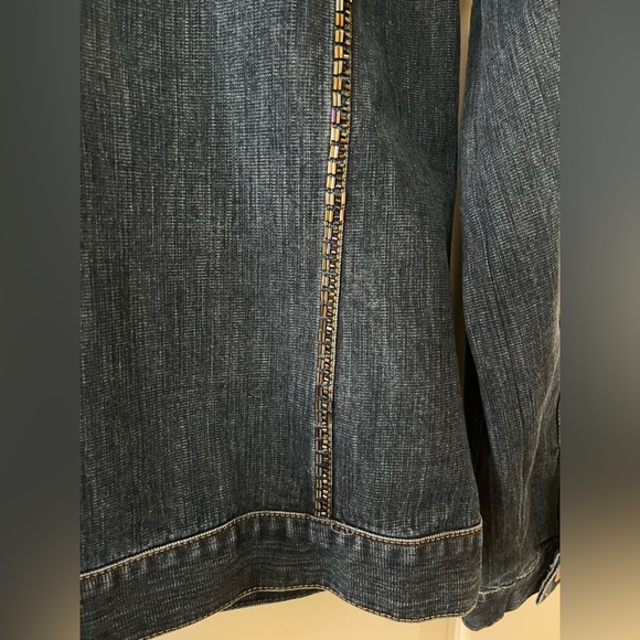 Chico’s Denim Rhinestone Jean Jacket with Pockets Women’s size Large - Picture 2 of 16